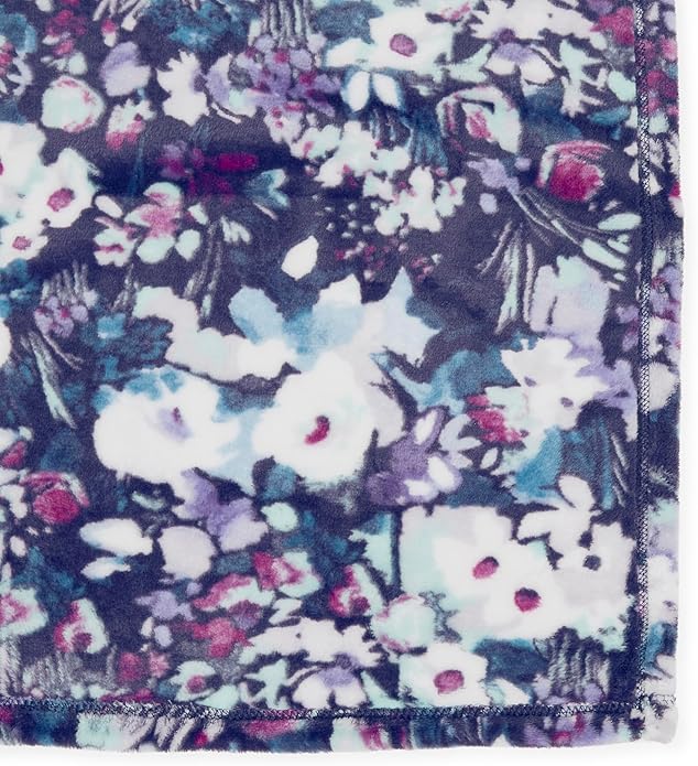 Vera Bradley Women's Disney Fleece Plush Throw Blanket