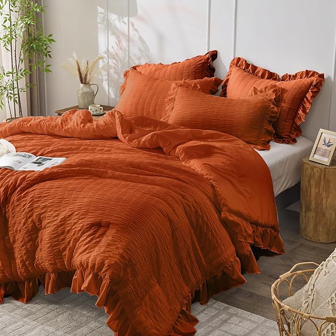 JOLLYVOGUE Burnt Orange Queen Comforter Set, 3 Pieces Seersucker Comforters Queen Size, Lightweight & Fluffy Bedding Sets Queen for All Season with 1 Ruffle Comforter and 2 Ruffle Pillowshams