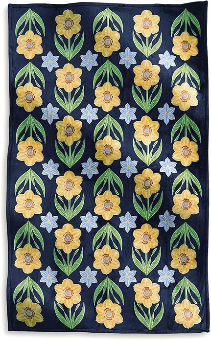Vera Bradley Women's Disney Fleece Plush Throw Blanket