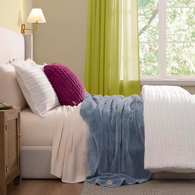 UGG Plush King Size Blanket for Bed, Fleece Cozy Blanket, Luxury Warm Large Throw for Couch, Washable Hypoallergenic California King Bedding, 110" x 90", Denim Blue (Whitecap)