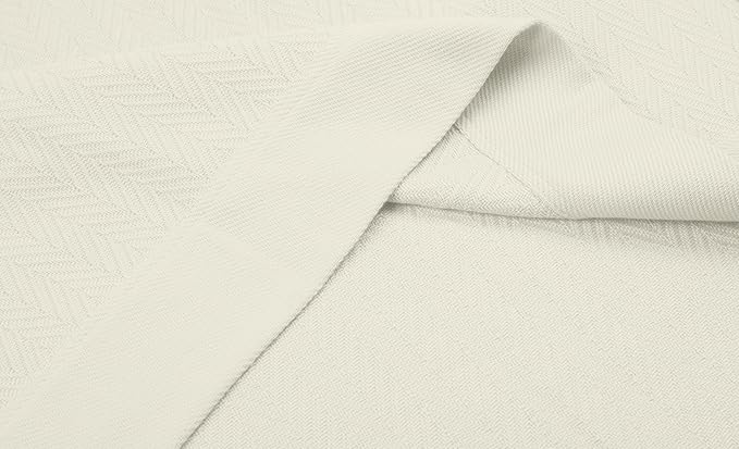 Threadmill Luxury Cotton Blankets for Queen Size Bed | All-Season 100% Cotton Queen Size Blanket | Herringbone Cozy, Soft Breathable Fall Thermal Blanket fits Full Size Bed | Tusk White