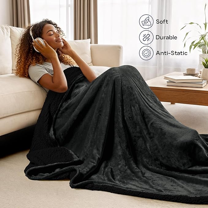 Utopia Bedding Sherpa Blanket Twin Size (Black, 60x80 Inches) - Soft Lightweight Plush Fleece Reversible Winter Blanket for Bed, Sofa, Couch, Camping and Travel