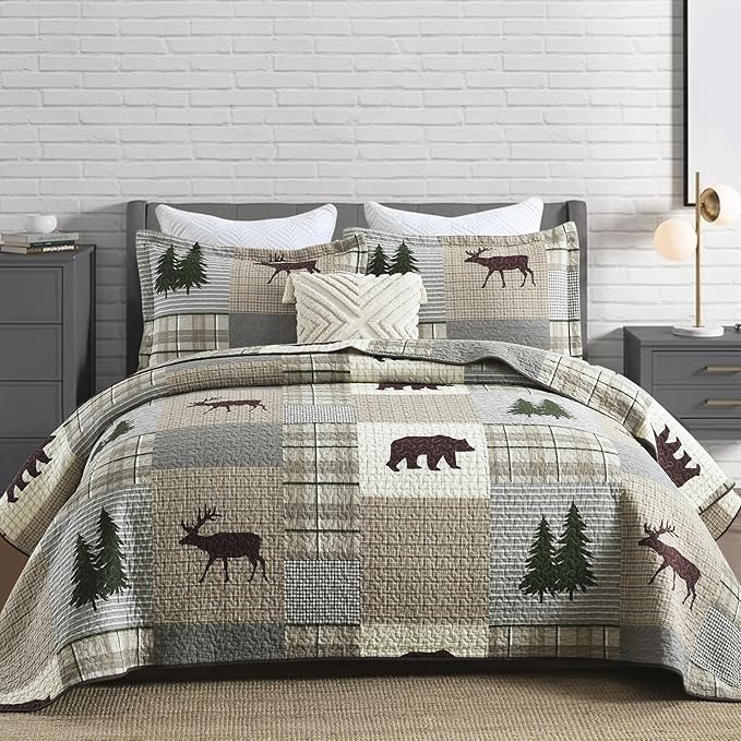 Quilt for King Bed - 100% Cotton Farmhouse Patchwork Plaid Cabin King Size Quilt Bedding Set, Brown Gray Green Animal Bear Deer Tree Lightweight Bedspread, 3-Piece for All Season (98"x106")