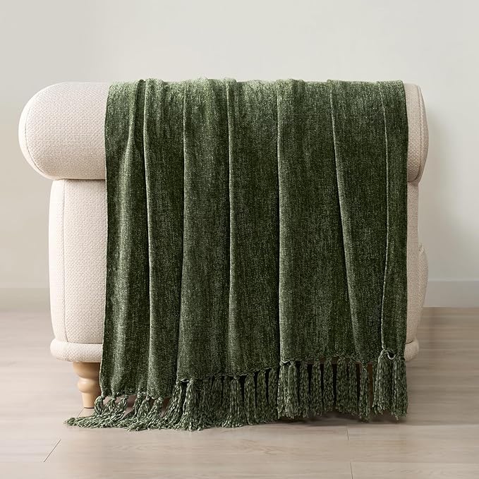 EVERGRACE Soft Chenille Throw Blanket for Couch, Cozy Plush Fuzzy Decorative Chenille Knit Throw Blanket with Tassels, Lightweight Blanket and Throws for Bed Sofa Gift Home Decor, Olive Green 50"x60"