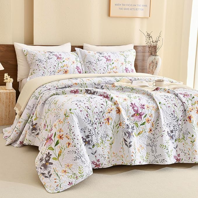 Lady Ann 100% Cotton Cal King Quilt Set - Yellow Flower Botanical Pattern Printed Quilted 118x106 Bedspread Set,Vintage Coverlet Ultra Soft Bedspread Set with Pillow Shams Al Season,3 PCS