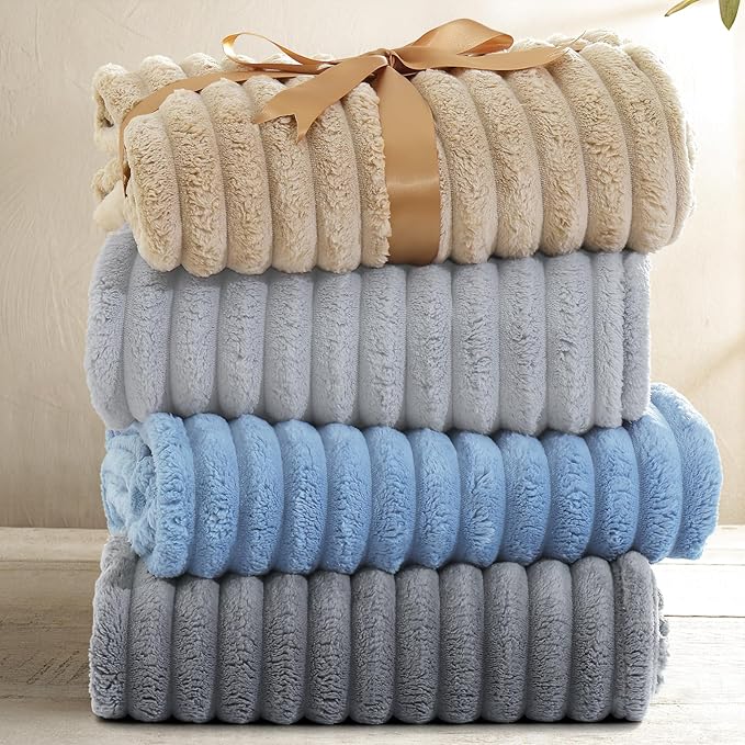 decorUhome Christmas Soft Fleece Grey Blanket King Size for Bed, Cozy Fluffy Plush Flannel Large Striped Throws for Couch Sofa, Lightweight Decorative Fuzzy Blanket for Woman, 108x90 Inches