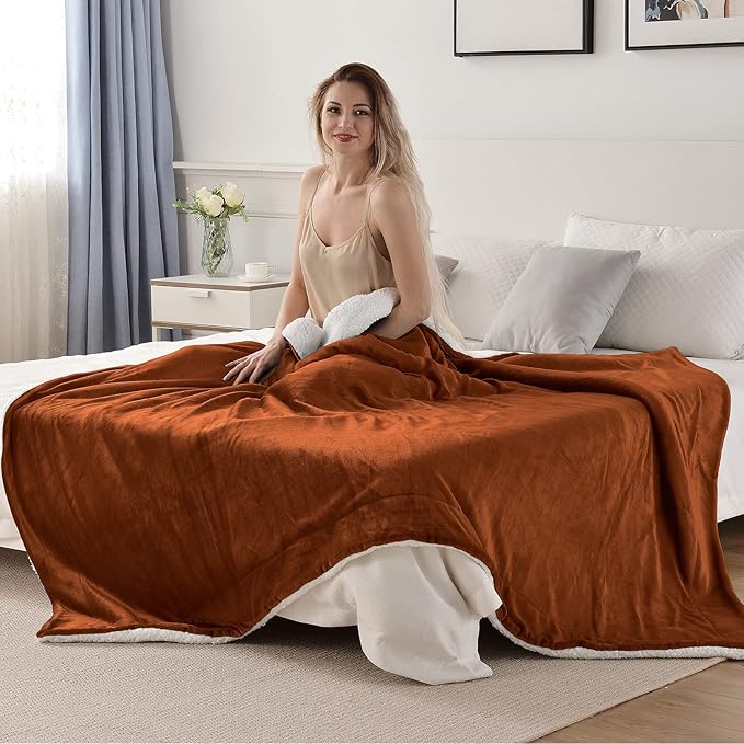 SOCHOW Sherpa Fleece Throw Blanket, Double-Sided Super Soft Luxurious Plush Blanket Twin Size 60 inchx80 inch, Caramel