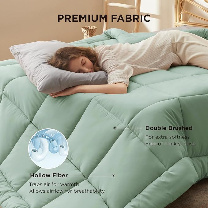 Bedsure Comforter Duvet Insert - Quilted Comforters Full Size, All Season Duvet, GentleSoft Down Alternative Bedding, with 8 Tabs, Gifts for Women/Men, Sage Green, Full 86 x 82 Inches