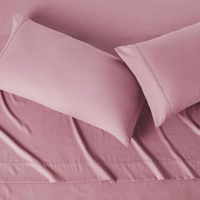 Amazon Basics Lightweight Microfiber 4-Piece Bed Sheet Set, Rose, Solid, King