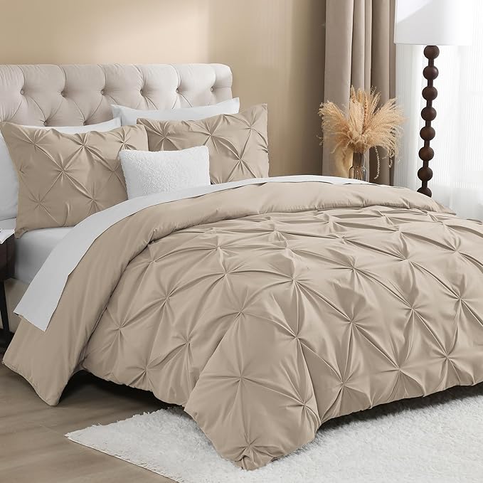 Litanika Khaki Pinch Pleat Duvet Cover Queen(90x90Inch), 3 Pieces(1 Duvet Cover, 2 Pillowcases) Luxurious Pintuck Bedding Set, Soft Microfiber Duvet Cover with Zipper Closure & Corner Ties