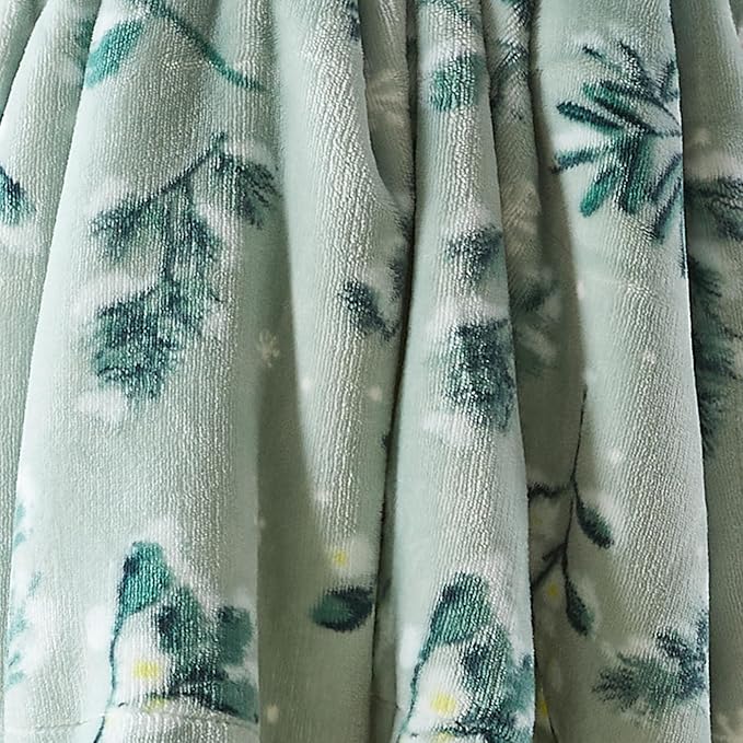 Fleece/Sherpa Throw Blanket - Super Soft Printed Blanket for Couch, Chair, or Bed - Cozy, Luxurious Plush Throw Blanket - Throw 50" x 60", Snowy Botanical