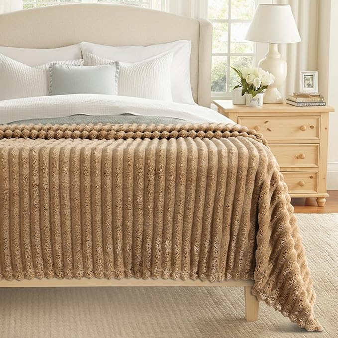 decorUhome Christmas Soft Fleece Brown Blanket King Size for Bed, Cozy Fluffy Plush Flannel Large Striped Throws for Couch Sofa, Lightweight Decorative Fuzzy Blanket for Woman, 108x90 Inches