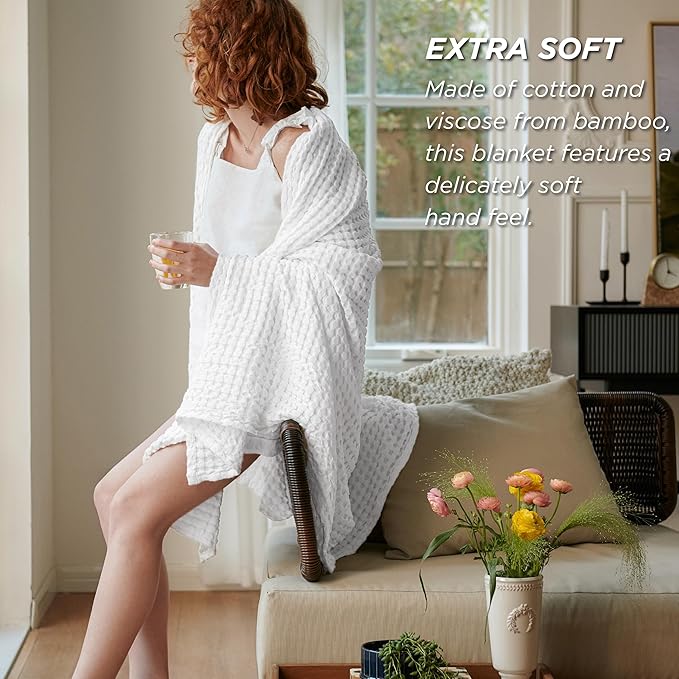 Bedsure Cooling Cotton Waffle Full Size Blanket - Lightweight Breathable Blanket of Rayon Derived from Bamboo for Hot Sleepers, Luxury Throws for Bed, Couch and Sofa, White, 80x90 Inches