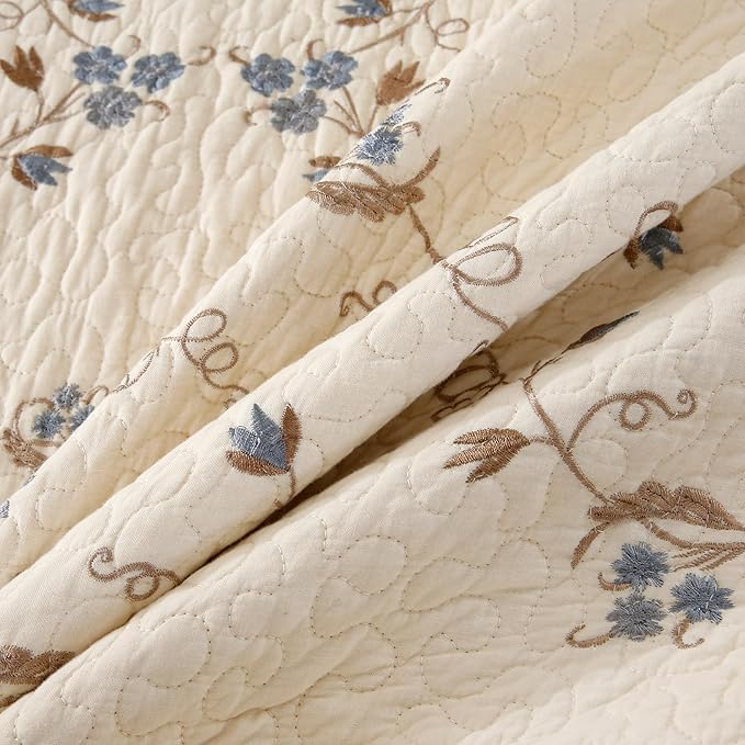 Quilt Set Blue Floral 3D Embroidery Pattern 2 PCS 100% Cotton Reversible Quilted Embroidered Decorative Bedspreads Coverlet Set, Lightweight &Soft Twin Size White Bedding Coverlet for All Season