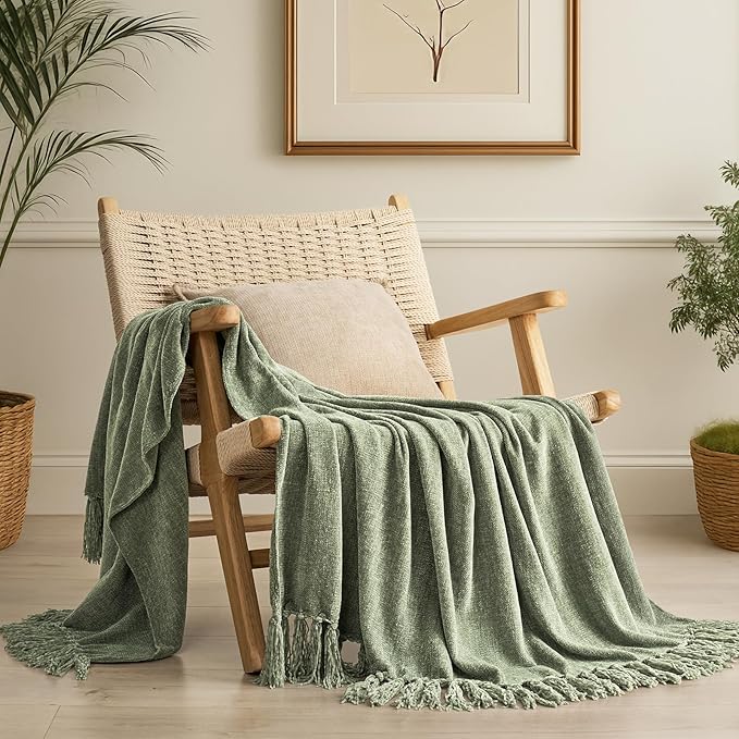 EVERGRACE Soft Chenille Throw Blanket for Couch, Cozy Plush Fuzzy Decorative Chenille Knit Throw Blanket with Tassels, Lightweight Blanket and Throws for Bed Sofa Gift Home Decor, Sage Green 60"x80"