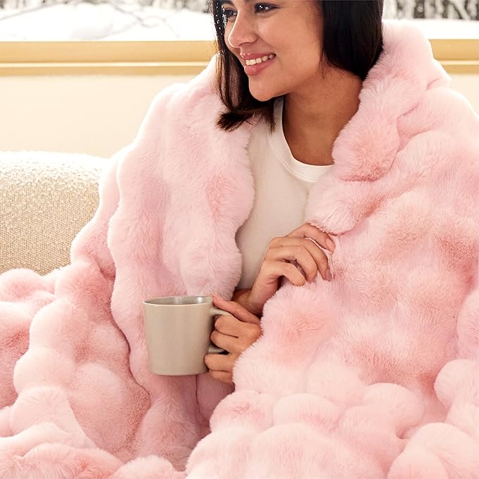 Bedsure GentleSoft Fluffy Faux Fur Blanket Twin Size, Fuzzy Soft Bubble Blanket for Couch, Faux Fur Decor for Home Bedroom Living Room, Thick Furry Cozy Gifts for Women, Tie-dye Pink, 60x80 Inch