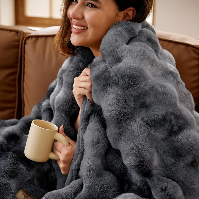 Bedsure GentleSoft Fluffy Faux Fur Throw Blanket, Fuzzy Soft Bubble Blanket for Couch, Faux Fur Decor for Home Bedroom Living Room, Thick Furry Cozy Gifts for Women, Tie-dye Grey, 50x60 Inch