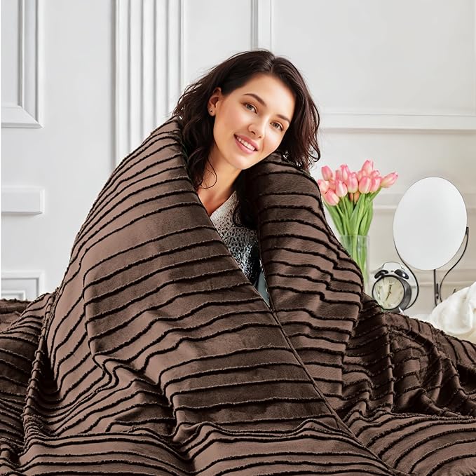 NEXHOME PRO California King Duvet Cover, Blue 3 Pieces Boho Tufted Duvet Cover Set, Soft and Lightweight Microfiber Comforter Cover Set(Dark Brown,104 x 98)-No Comforter