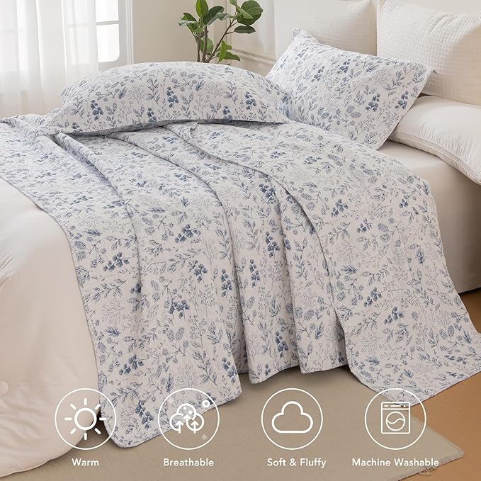 Lady Ann Oversized King Quilt Bedspreads 128x120,Cotton Blue and White Floral & Leaves Pattern California King Size Quilt Bedding Set Extra Large Lightweight Quilted Bedding Coverlet Set 3Pcs