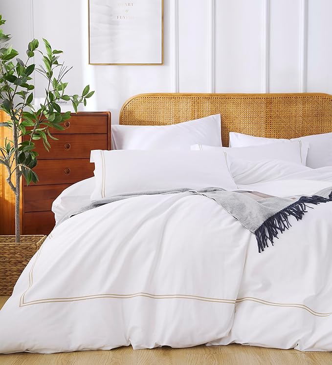 100% Cotton Duvet Cover Set Soft Comfortable with Embroidery Design 3 Pcs Home Sateen Weave Bedding Set (White&Gold, King)