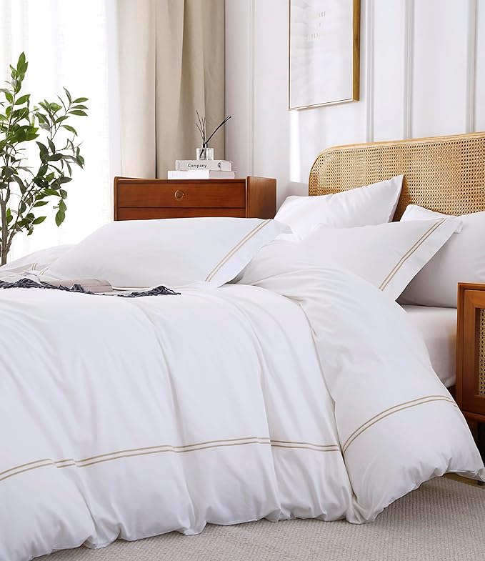 100% Cotton Duvet Cover Set Soft Comfortable with Embroidery Design 3 Pcs Home Sateen Weave Bedding Set (White&Gold, King)