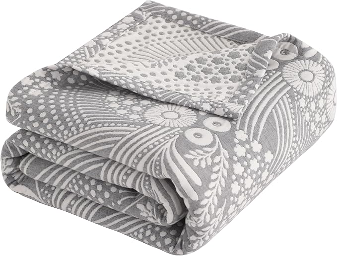 NTBAY 3 Layers Cotton Muslin 106x92 King Bed Blanket, Super Soft Breathable Thermal Yarn Dyed Quilt for Adults, Perfect Lightweight Blanket for Couch Sofa Bed All Seasons, Grey Star and Wheat