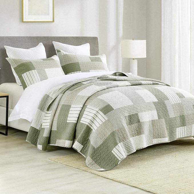 Uniclinens Plaid Quilt Set Queen Size, Patchwork Light Green Quilt Bedding Set, 100% Cotton Bedspreads, Farmhouse Rustic Lightweight Comforter, 3 Pieces Set with 2 Pillowshams, Green/Brown/Beige
