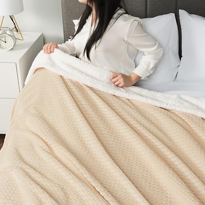 PAVILIA Cream Twin Bed Blanket Reversible Sherpa Chevron, Soft Cozy Jacquard Weave Textured Throw Sofa Couch, Thick Warm Large Fleece Car Blanket, Decorative Plush Home Decor Gift, 60x80 Ivory Beige