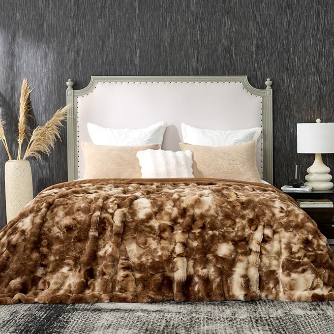 Cozy Bliss Faux Fur Throw Blanket Queen Size, Fuzzy Soft Plush Thick Bubble Blanket for Bed Couch Bedroom Living Room, 90x90 Inches Tie-dye Brown