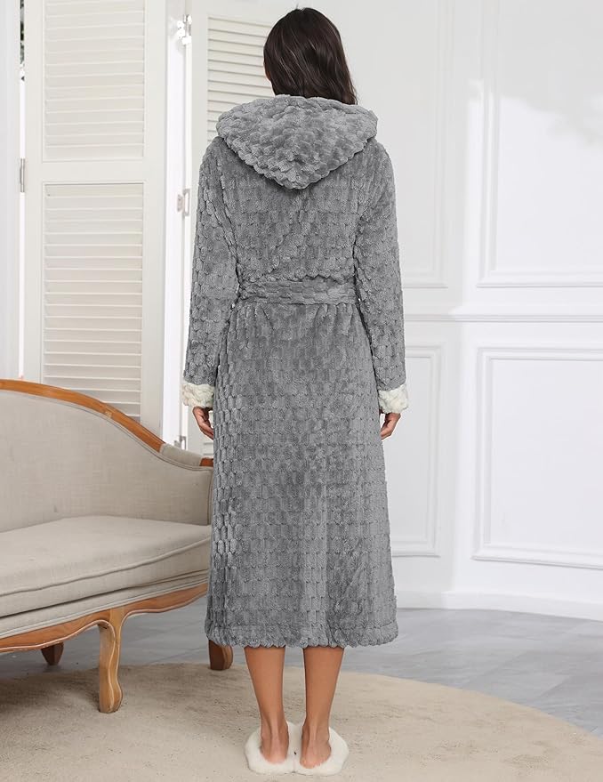 Ekouaer Womens Plush Robes Long Soft Jacquard Fluffy Bathrobe Hooded Robe Sleepwear with Pockets