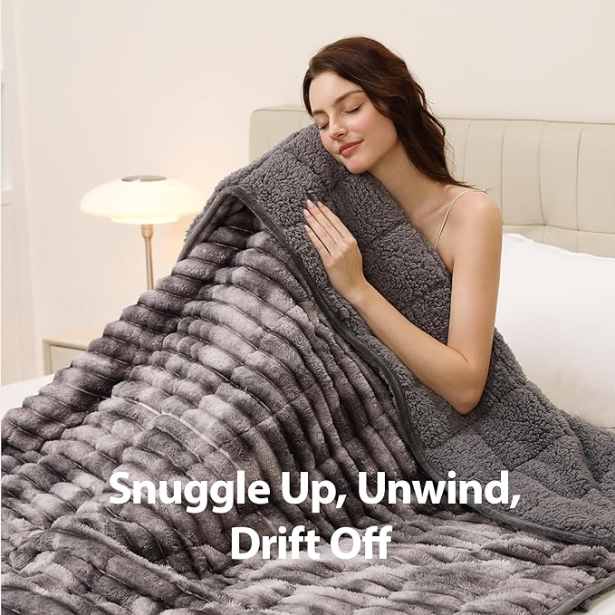 Sherpa Fleece Weighted Blanket with 3D Ribbed Stripes, 15 lbs Soft Flannel Heavy Throw Blanket for Couch Full Size Bed, Heavy Thick Blankets with Ceramic Beads, Great for Deep Sleep, 60" x 80"
