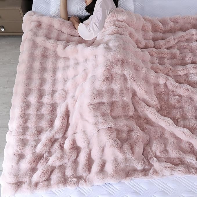 Pink Fluffy Faux Fur Throw Blanket for Bed Couch Living Room Fuzzy Bubble Cozy 50x60 Decorative Throw Blanket Rabbit Fur Bunny Blanket Girls Home Decor 860 GSM