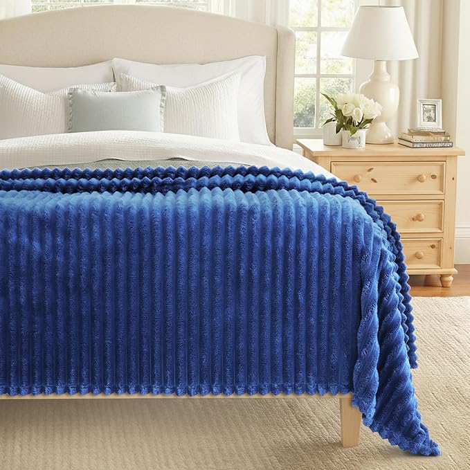 decorUhome Christmas Soft Fleece Navy Blue Throw Blanket for Couch, Cozy Fluffy Plush Flannel Striped Blanket for Sofa Bed, Lightweight Decorative Ribbed Fuzzy Blanket for Woman, 50x60 Inches