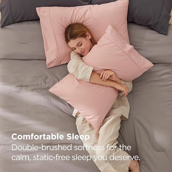 Bedsure Queen Pillow Cases Set of 2 - Pale Blush Brushed Microfiber Pillowcase 2 Pack, Super Soft and Cozy Pillow Case Covers with Envelope Closure, Wrinkle, Fade and Stain Resistant, 20x30 Inches
