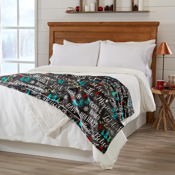 Great Bay Home Soft Velvet Plush and Sherpa Fleece 50" x 60" Holiday Throw Blanket | Christmas Throw for Sofa and Bed | Cozy & Warm Plush Throw Blanket | Holiday Blankets and Throws Eve Collection