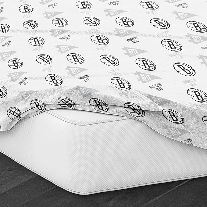 Northwest Officially Licensed Brooklyn Nets NBA Queen Size Sheet Set – Soft Team Logo Bedding for Dorms, Bedrooms, Fan Caves & Game Day Style