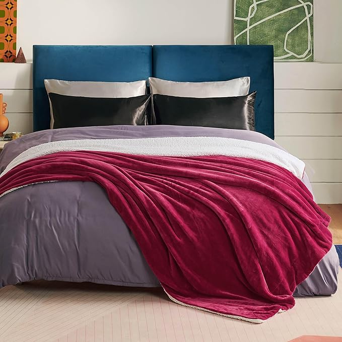 Bedsure GentleSoft Sherpa Fleece Blankets King Size for Bed - Thick and Warm Throw for Girls and Women, Soft Fuzzy Plush King Christmas Blanket for Winter, Red, 108x90 Inches