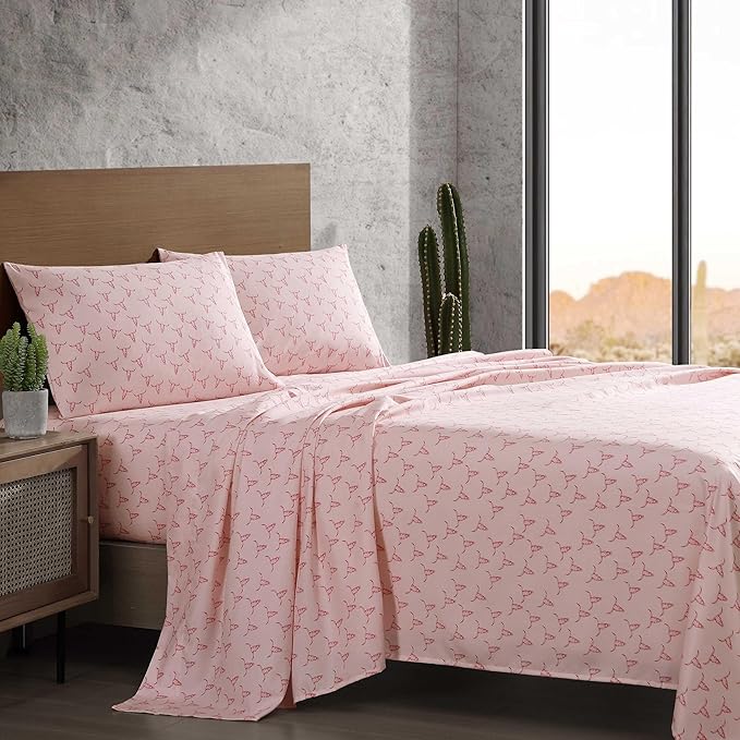 Wrangler - Twin XL Bed Sheets, Breathable & Wrinkle Resistant Bedding with Matching Pillowcase, Lightweight for Year-Round Use, Dorm Essentials (Steer Skulls Pink)