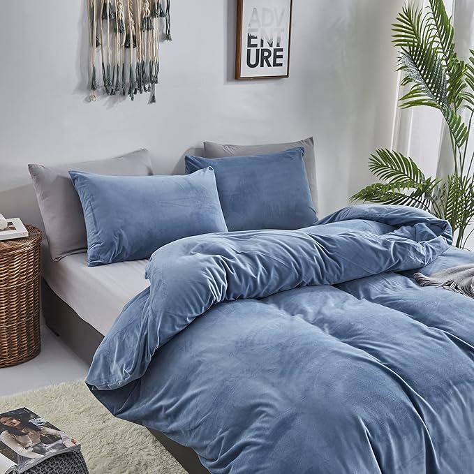 Cottonight Blue Velvet Twin Bedding - Bright Blue Flannel Blanket Quilts Winter Warm Thick Heavyweight 3 Pcs Comforter Set