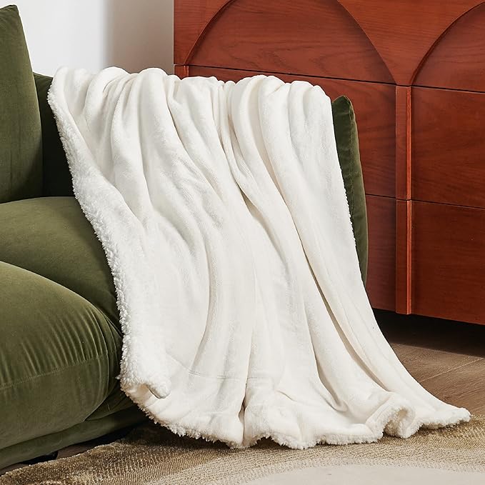 Bedsure GentleSoft Sherpa Fleece Throw Blanket for Couch - Thick and Warm Throw for Women and Men, Soft Fuzzy Plush Blanket for Winter, Cream, 50x60 Inches