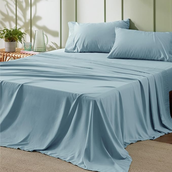 Bedsure King Size Sheets Set - 4 Pieces Soft King Sheets - Breathable & Cooling - Hotel Luxury - Easy Care Polyester Microfiber Bedding for Women, Men, Light Blue