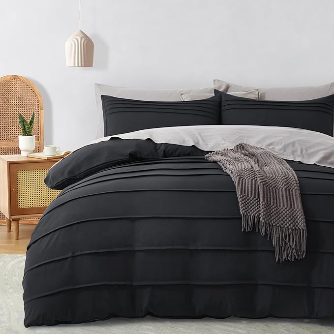 Oli Anderson Black Duvet Cover Queen Size - Pleated Queen Duvet Cover, 3PCS Soft and Breathable Textured Bedding Set with Zipper Closure(Black,90"x90")