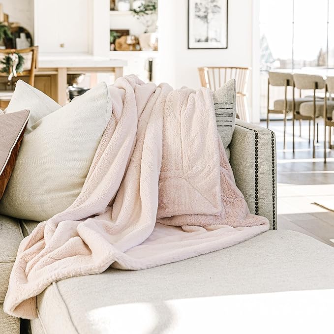 Minky Designs Blossom Pink Minky Blanket – Ultra Soft Faux Fur Throw Blanket for Couch, Bed & Home – Fluffy, Warm & Luxurious – Posh Collection (Medium, 50x60)