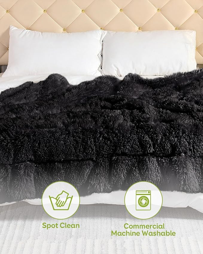 Uttermara Weighted Blanket Queen Size 20 lbs for Adults, Long Shaggy Elegant Faux Fur and Fluffy Cozy Sherpa Reverse Bed Blanket, Thick Plush Throw for Sofa Bed, 60 x 80 inches, Black