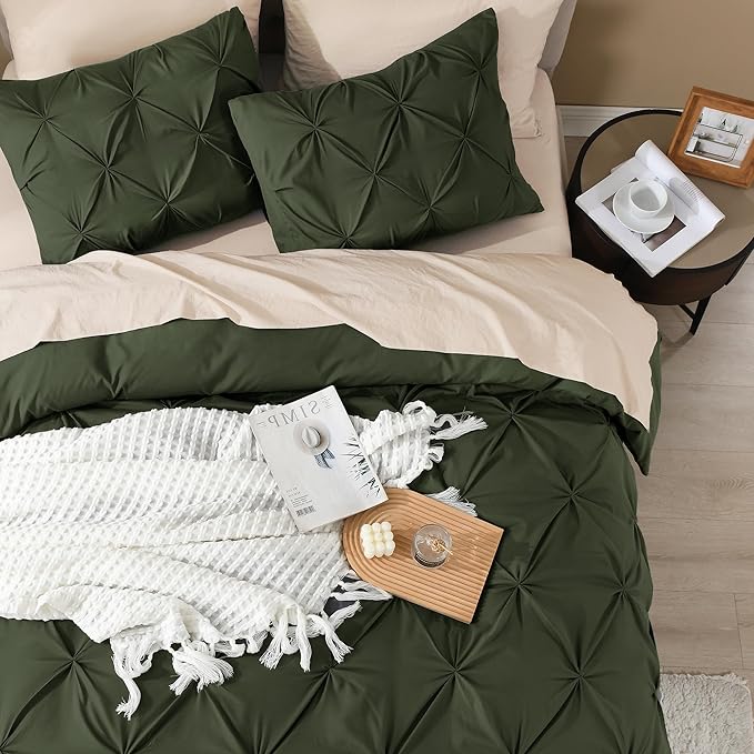 Litanika Olive Green Pinch Pleat Duvet Cover Queen, 3 Pieces Pintuck Soft Microfiber Bedding Set with Zipper Closure & Corner Ties(90x90Inch-1 Duvet Cover, 2 Pillowcases)