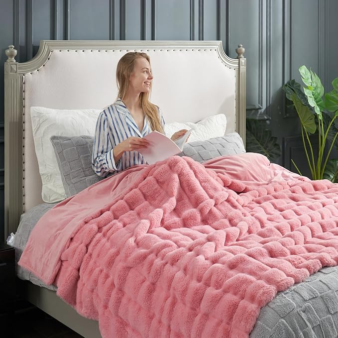 Cozy Bliss Faux Fur Throw Blanket for Couch, Cozy Warm Plush Striped Blanket for Sofa Bedroom Living Room, 60 * 80 Inches Pink