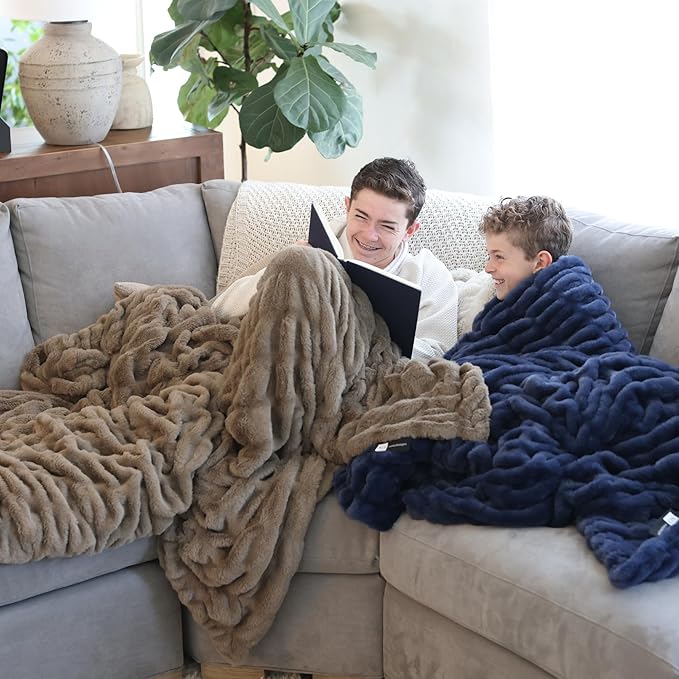 Minky Designs Driftwood Minky Blanket – Ultra Soft Faux Fur Throw Blanket for Couch, Bed & Home – Fluffy, Warm & Luxurious – Chic Collection (Medium, 50x60)