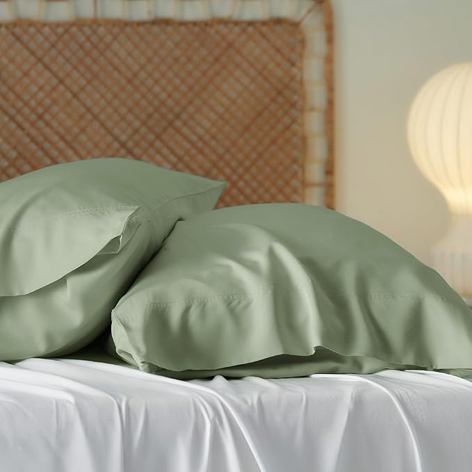 Bedsure Pillow Cases Standard Size, Cooling Pillow Cases, Rayon Derived from Bamboo Sage Green Pillowcases Standard Set of 2, Breathable & Soft Pillow Covers with Envelope Closure, 20x26 Inches