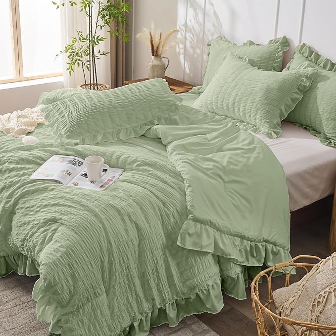 JOLLYVOGUE Sage Green Queen Comforter Set, 3 Pieces Seersucker Comforters Queen Size, Lightweight & Fluffy Bedding Sets Queen for All Season with 1 Ruffle Comforter and 2 Ruffle Pillowshams