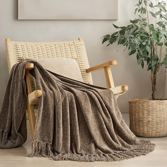 EVERGRACE Soft Chenille Throw Blanket for Couch, Cozy Plush Fuzzy Decorative Chenille Knit Throw Blanket with Tassels, Lightweight Blanket and Throws for Bed Sofa Gift Home Decor, Mocha Brown 60"x80"